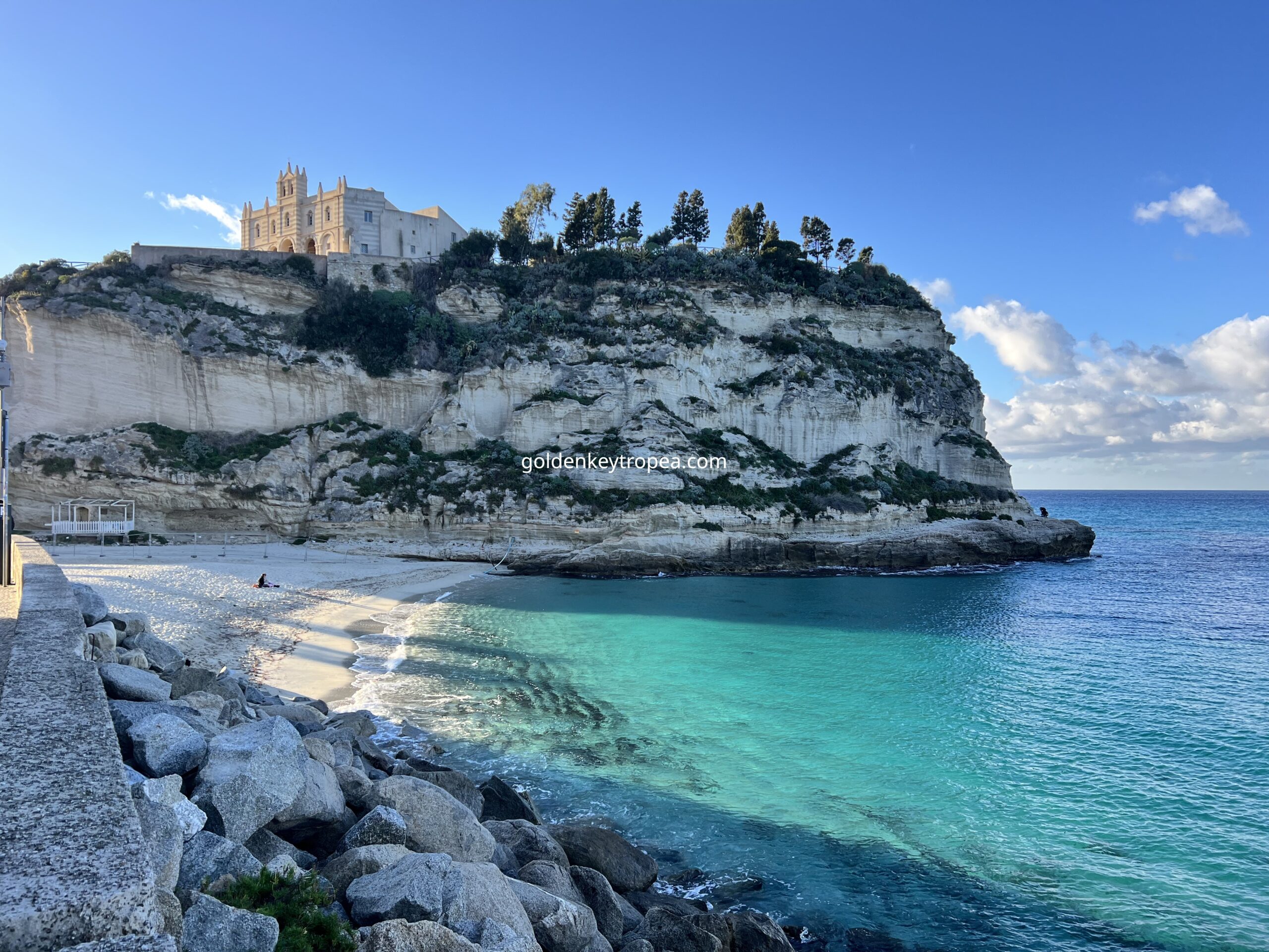 golden key tropea property concierge